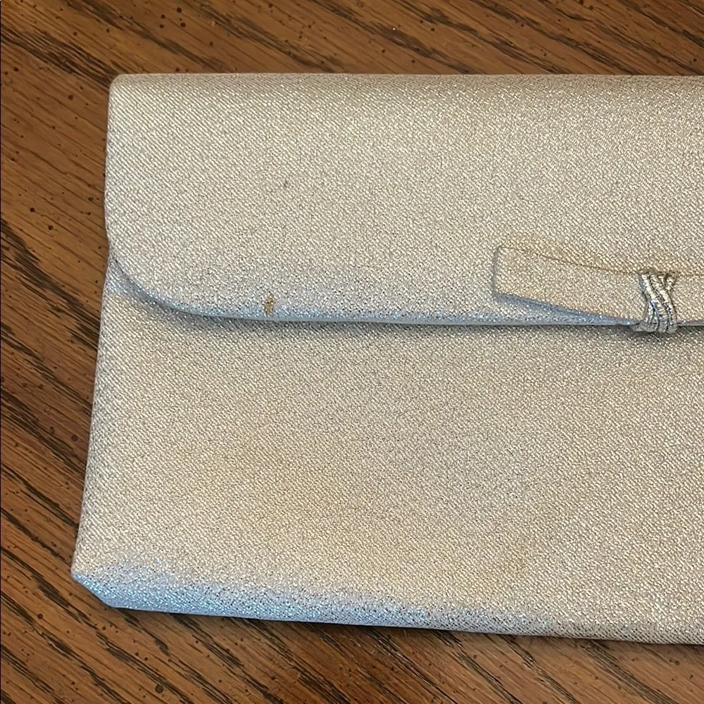 Vintage Walborg Shimmer Clutch‎